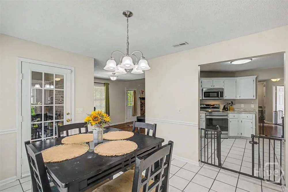 503 Creekview Drive Hinesville, GA 31313