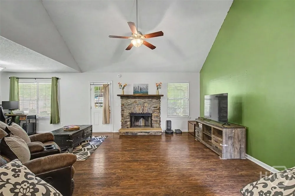 503 Creekview Drive Hinesville, GA 31313