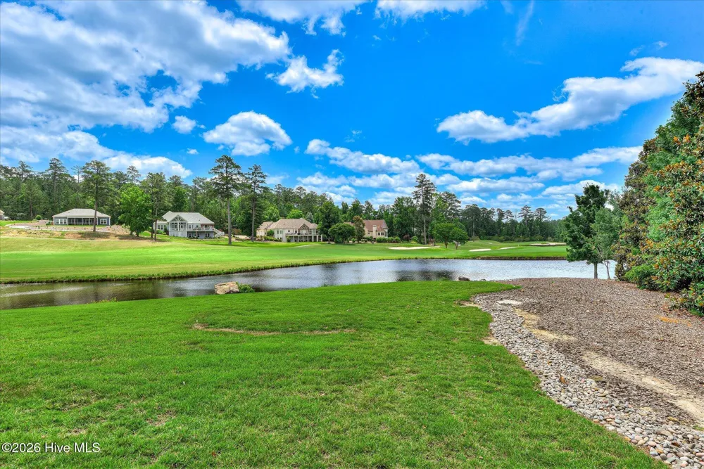 139 Laurens Drive Mccormick, SC 29835