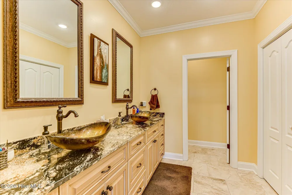 139 Laurens Drive Mccormick, SC 29835