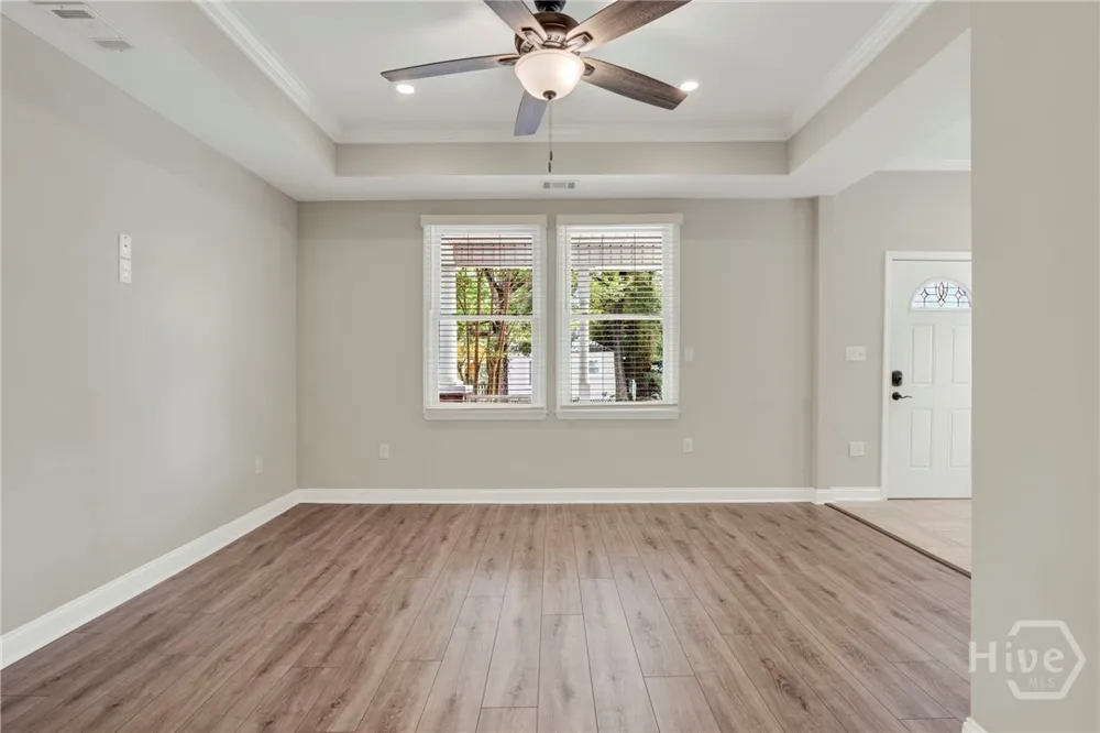 856 E 35th Street Savannah, GA 31401