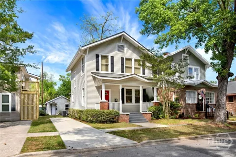 856 E 35th Street