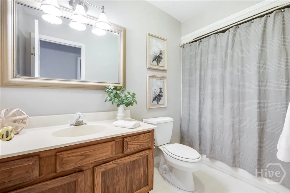 122 Smith Avenue Savannah, GA 31408