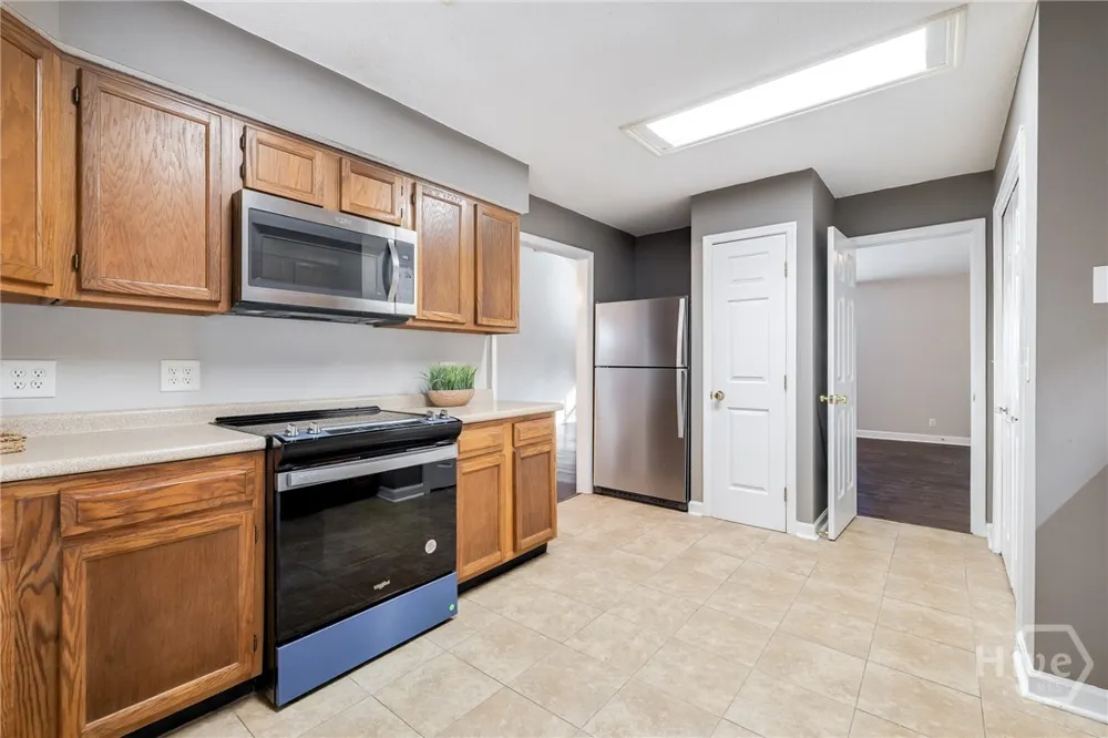 122 Smith Avenue Savannah, GA 31408