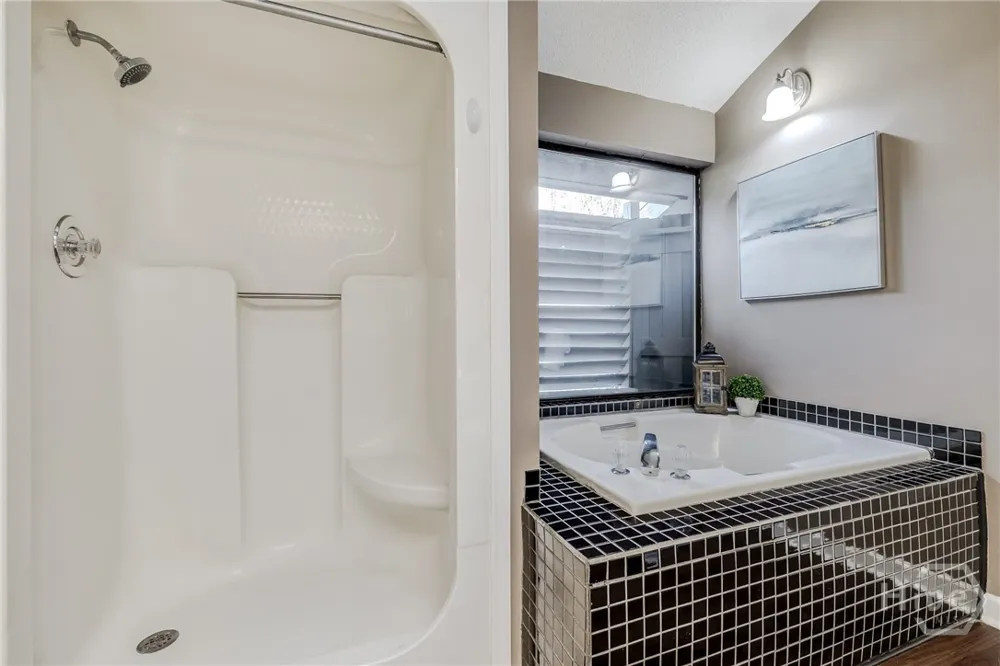 122 Smith Avenue Savannah, GA 31408