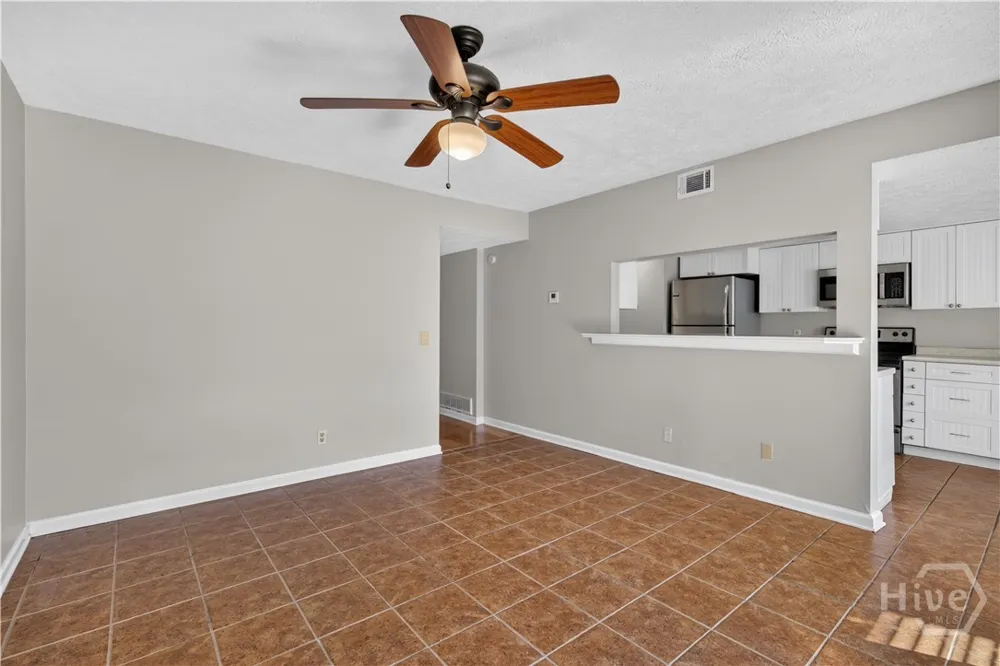 459 Mall Boulevard #23 Savannah, GA 31406