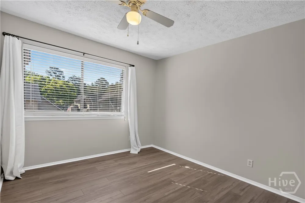 459 Mall Boulevard #23 Savannah, GA 31406