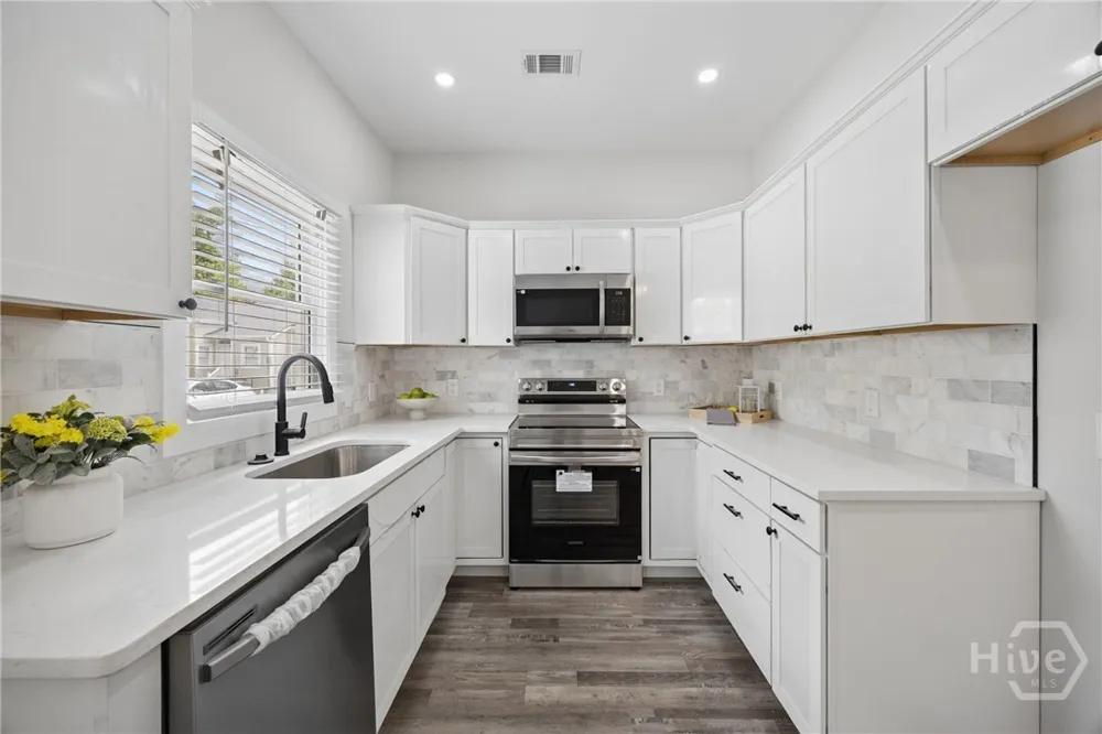 2203 Harden Street Savannah, GA 31415