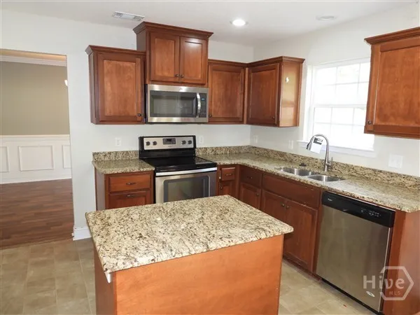 346 Nashview Trail Trail Hinesville, GA 31313