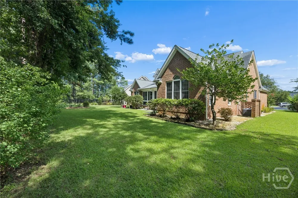6 Misty Marsh Court Savannah, GA 31419