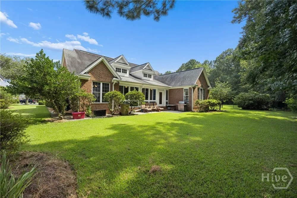 6 Misty Marsh Court Savannah, GA 31419