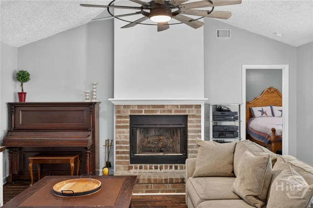 385 Lemans Drive Bloomingdale, GA 31302