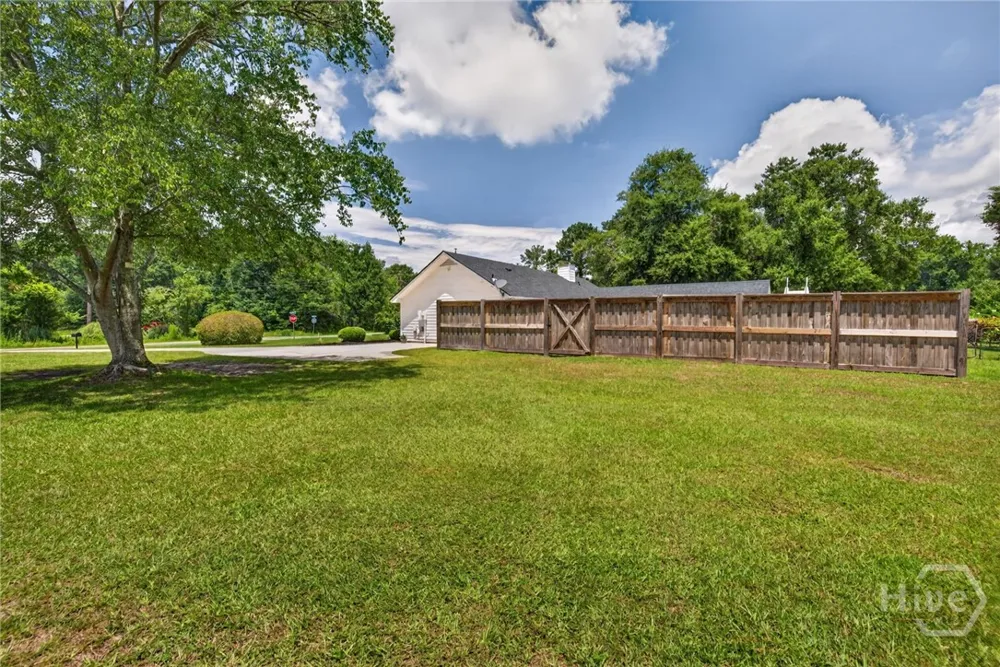 385 Lemans Drive Bloomingdale, GA 31302