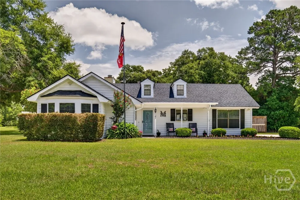 385 Lemans Drive Bloomingdale, GA 31302