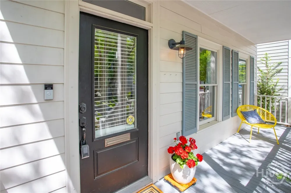 218 E 33rd Street Savannah, GA 31401