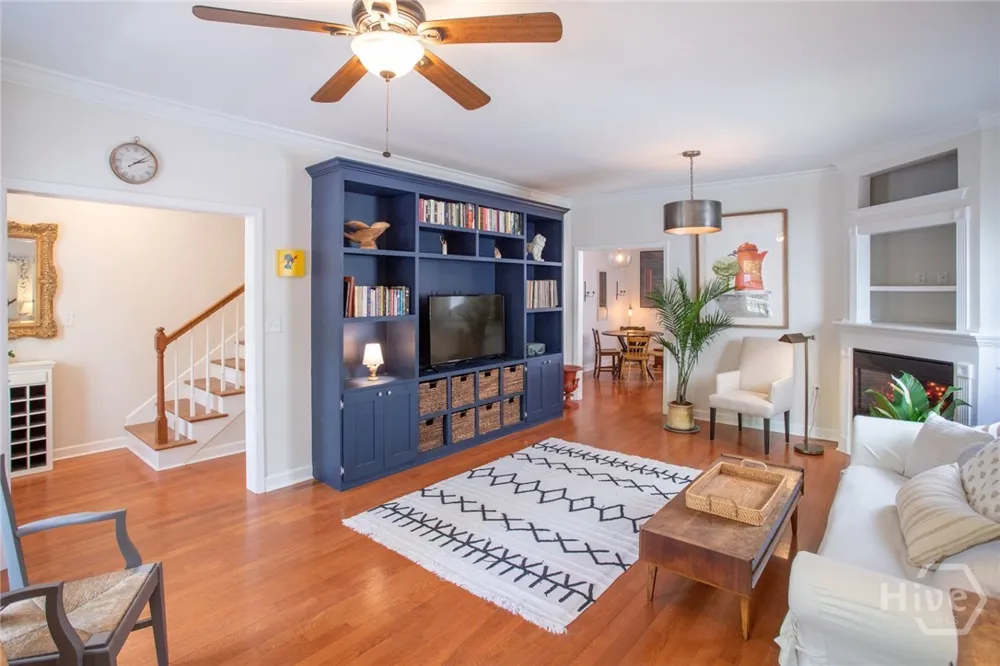 218 E 33rd Street Savannah, GA 31401