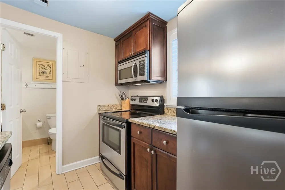 109 E Park Avenue Savannah, GA 31401