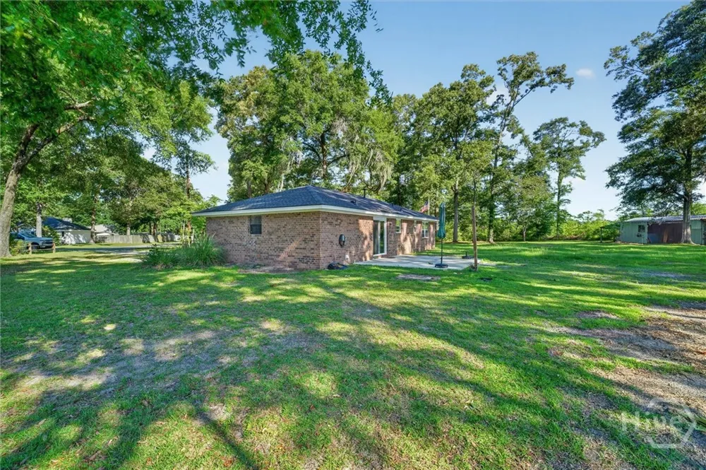 448 Queens Way Ellabell, GA 31308