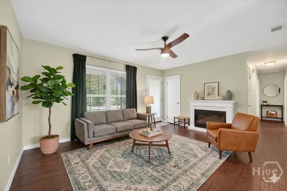 448 Queens Way Ellabell, GA 31308