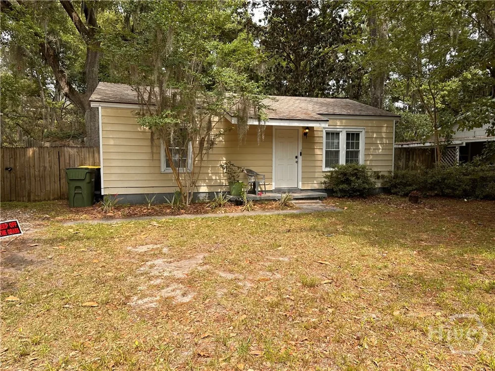 5649 Emory Drive Savannah, GA 31406