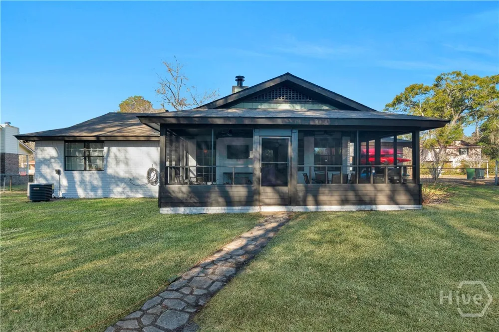 218 Chandra Way Hinesville, GA 31313