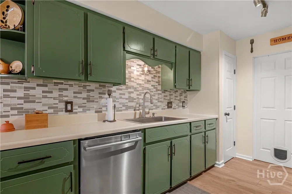 218 Chandra Way Hinesville, GA 31313