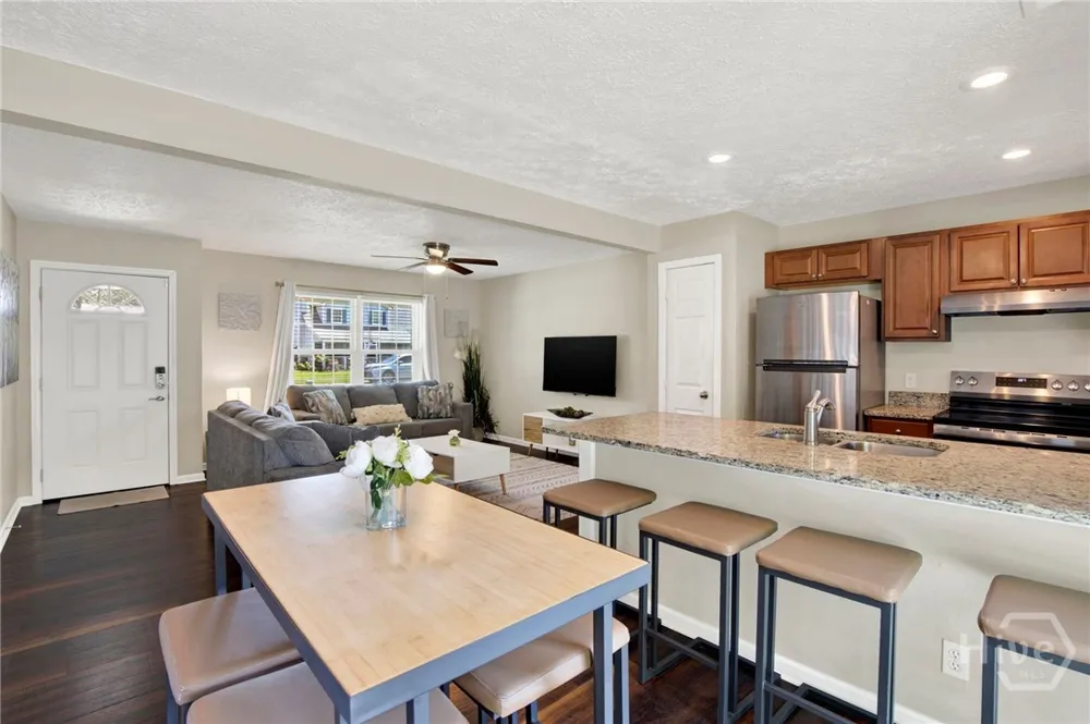 140 Ropemaker Lane Savannah, GA 31410