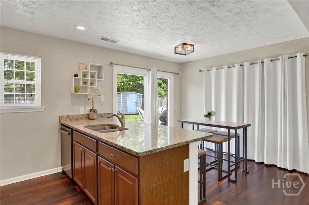 140 Ropemaker Lane Savannah, GA 31410