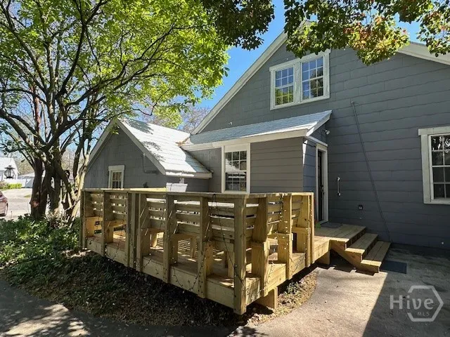 513 Kentucky Avenue Savannah, GA 31404