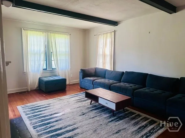513 Kentucky Avenue Savannah, GA 31404