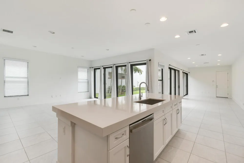 13351 Machiavelli Way Palm Beach Gardens, FL 33418