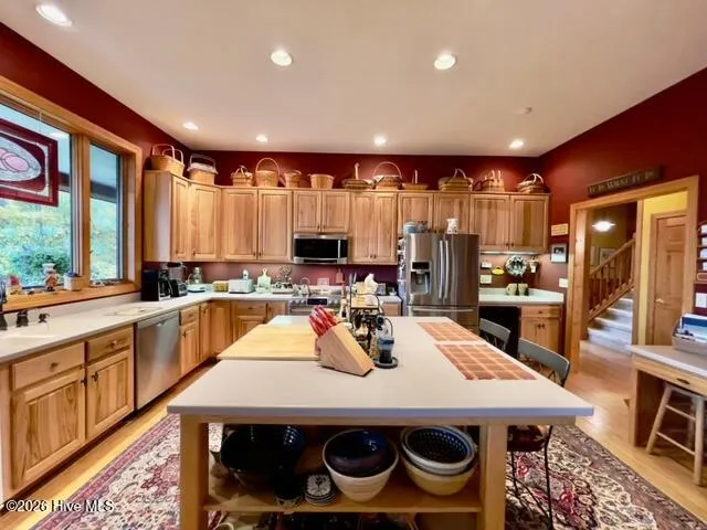 500 Holloway Road Robbinsville, NC 28771