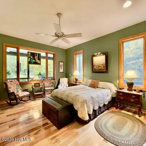 500 Holloway Road Robbinsville, NC 28771