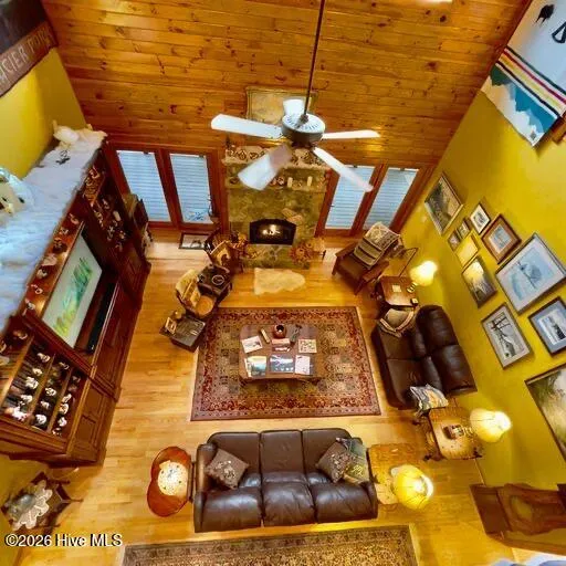500 Holloway Road Robbinsville, NC 28771
