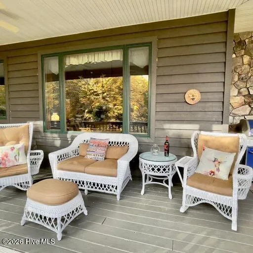 500 Holloway Road Robbinsville, NC 28771