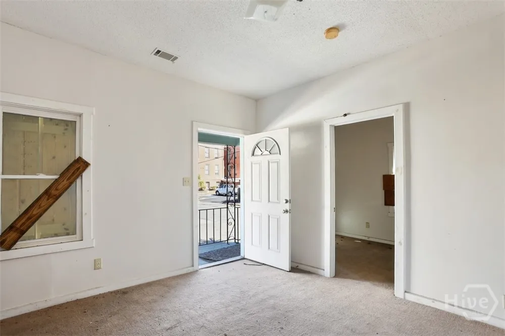 537 Hartridge Street Savannah, GA 31401