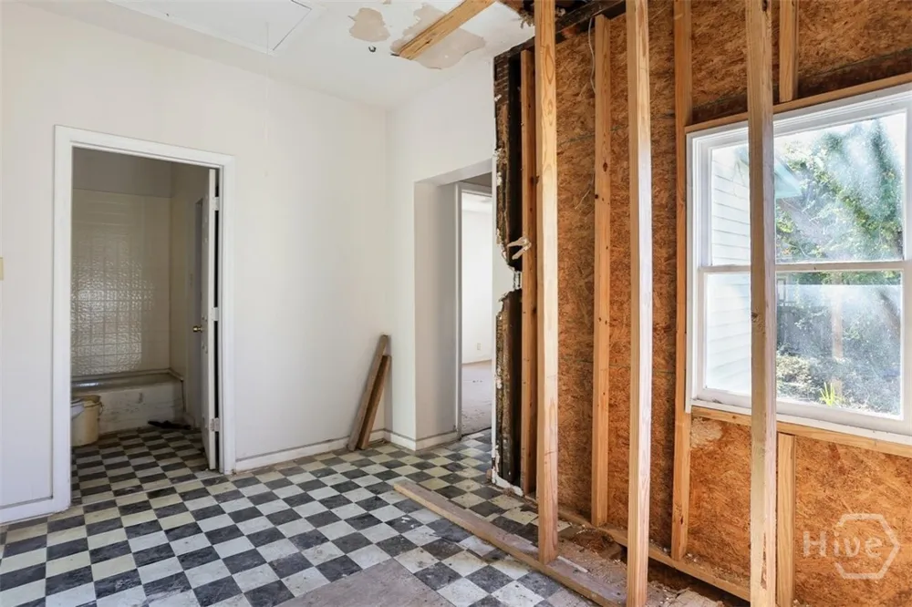 537 Hartridge Street Savannah, GA 31401