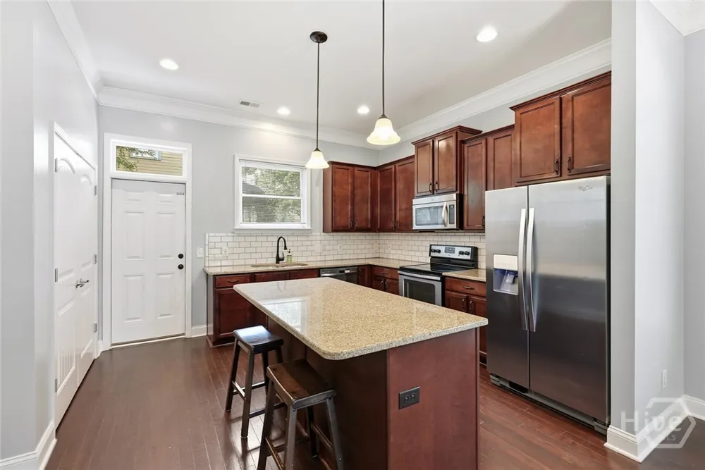 1701 Lincoln Street Savannah, GA 31401