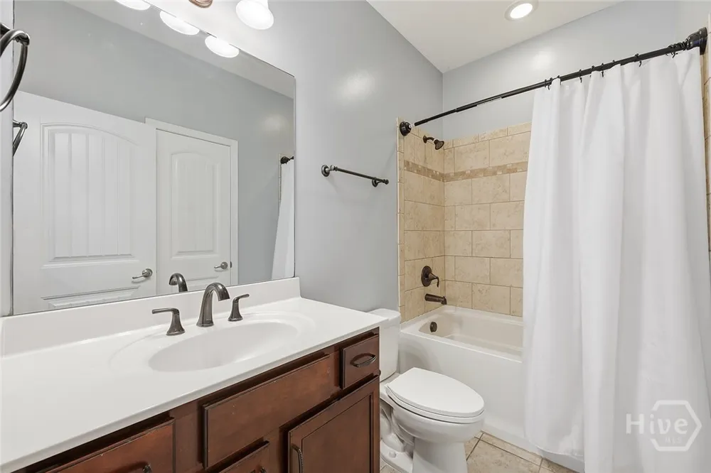1701 Lincoln Street Savannah, GA 31401