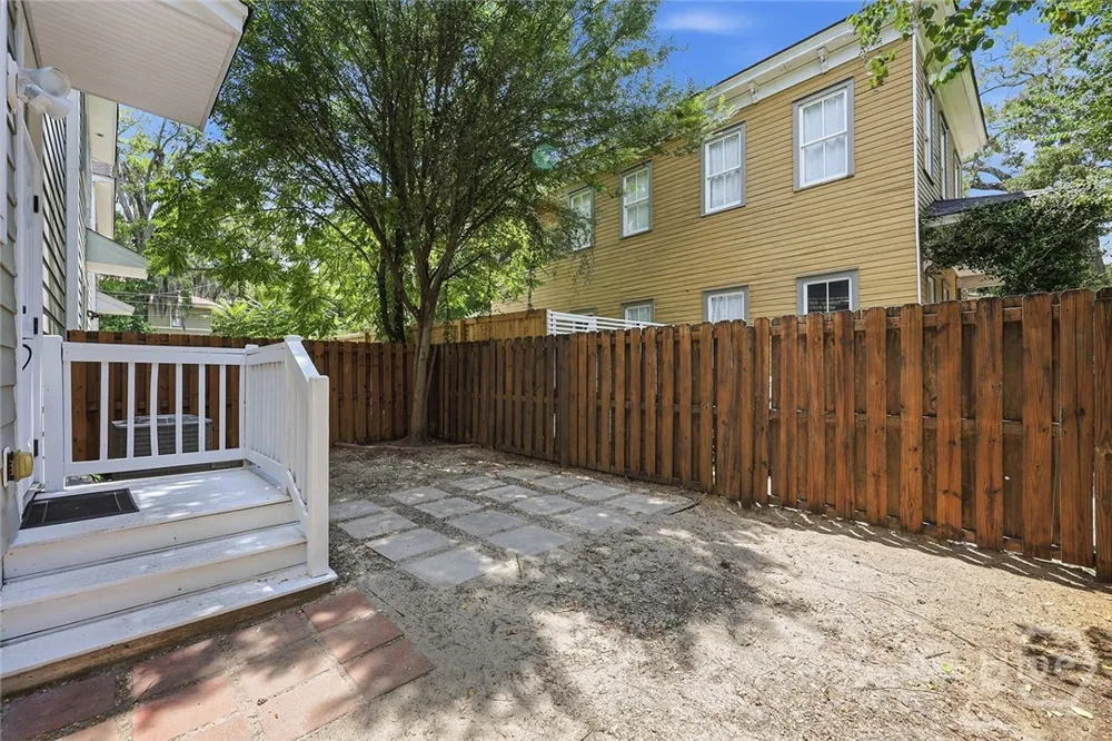 1701 Lincoln Street Savannah, GA 31401