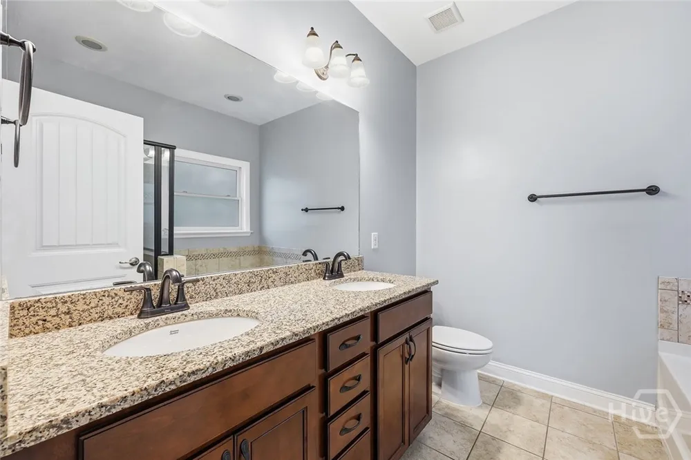 1701 Lincoln Street Savannah, GA 31401