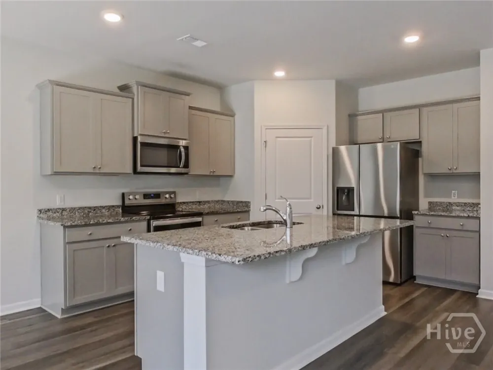 150 Kraft Cove Pooler, GA 31322