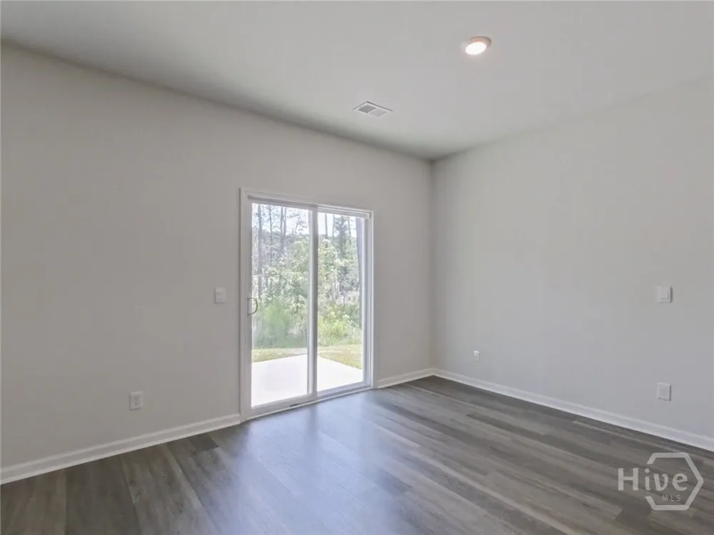 150 Kraft Cove Pooler, GA 31322