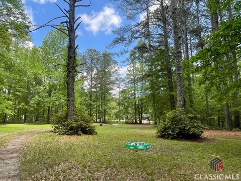 1851 McNutt Creek Road