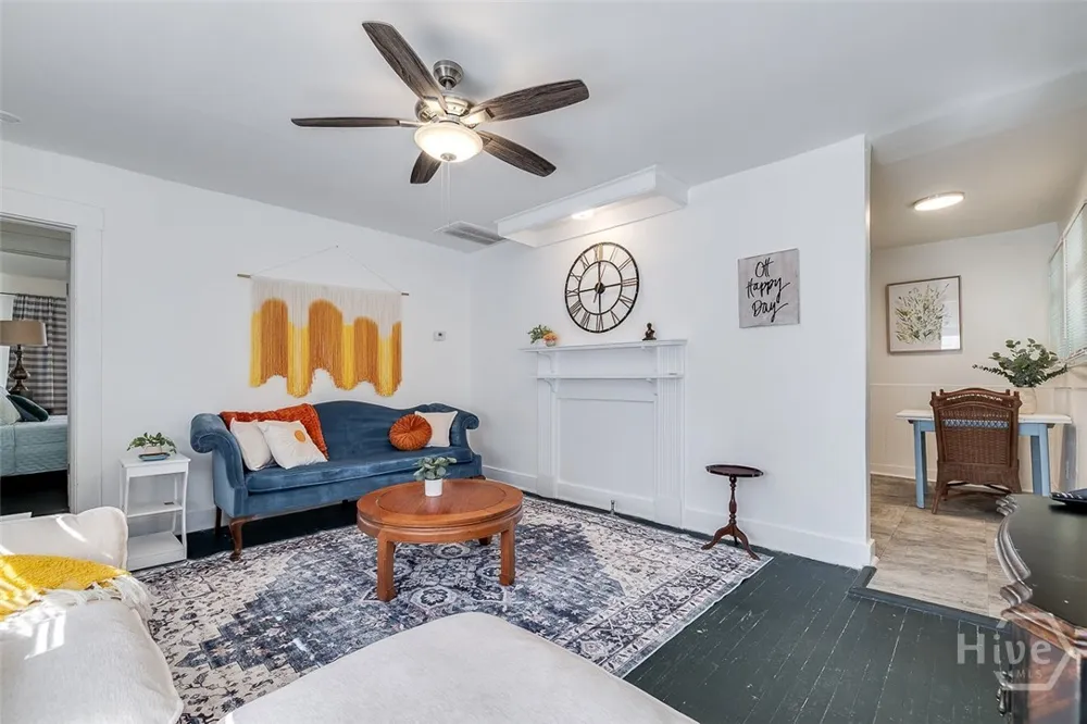1317 E 38th Street Savannah, GA 31404