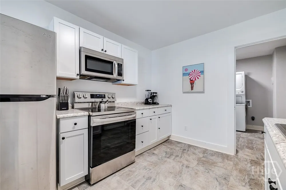 1317 E 38th Street Savannah, GA 31404