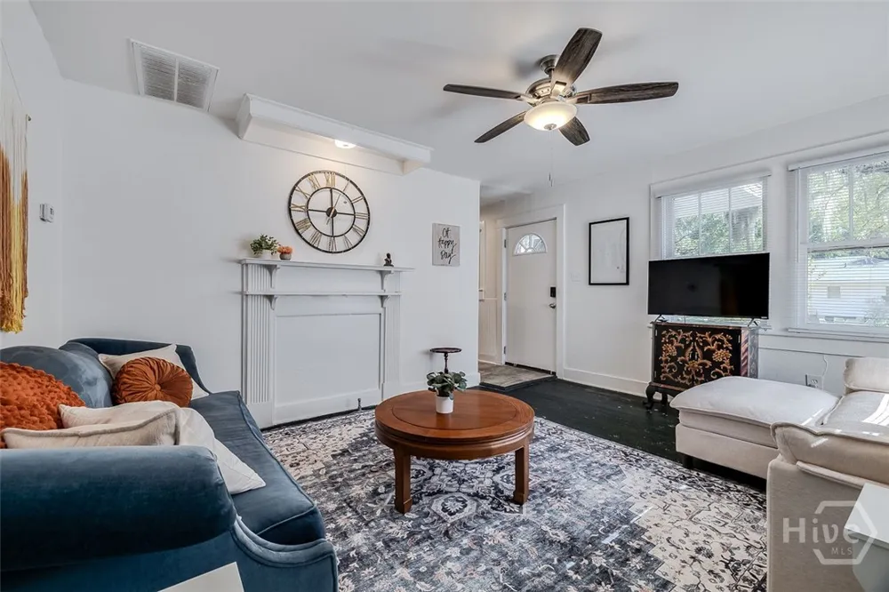 1317 E 38th Street Savannah, GA 31404