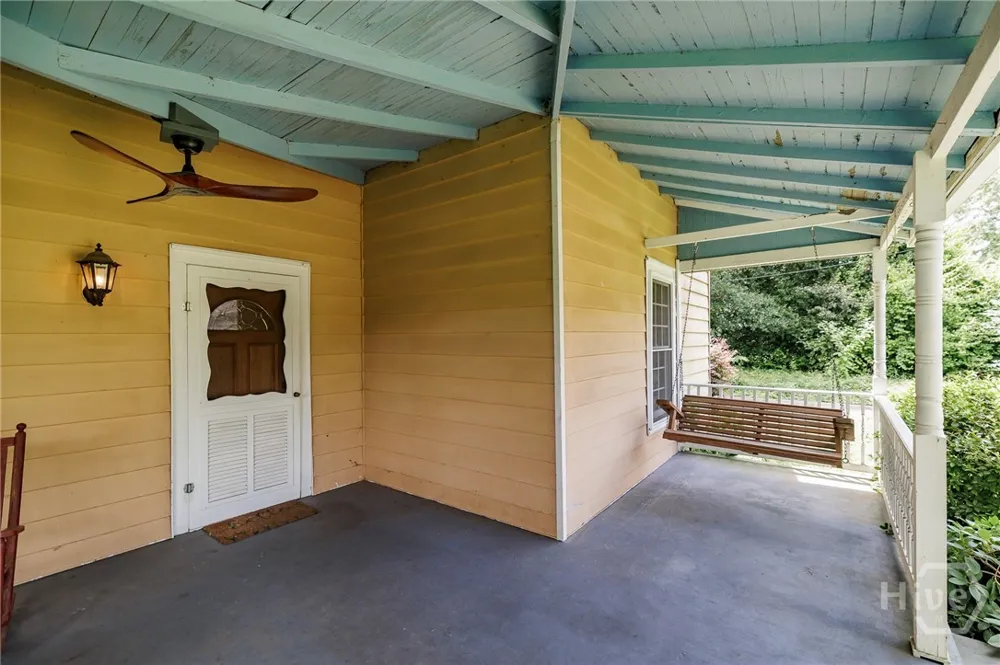 48 E Georgia Avenue Comer, GA 30629