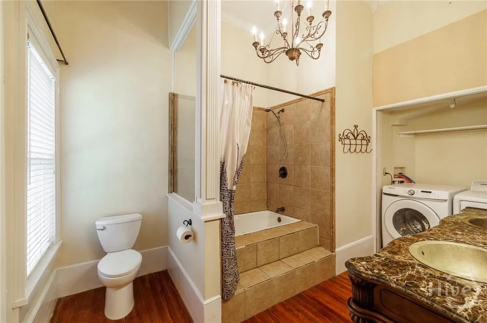 48 E Georgia Avenue Comer, GA 30629