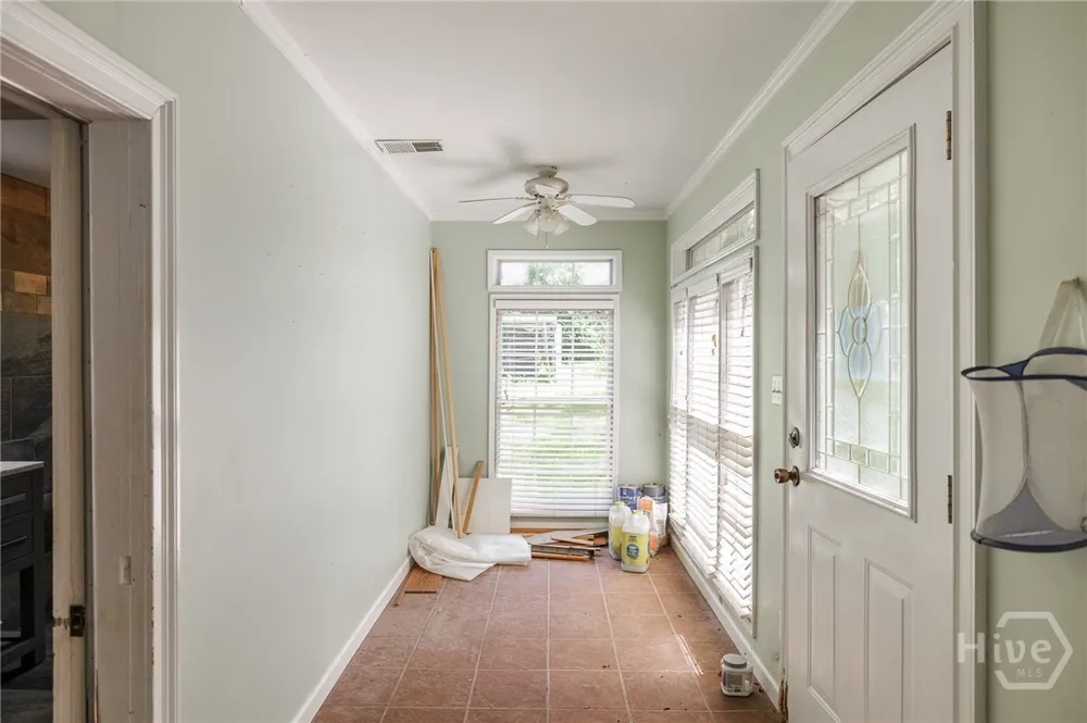 48 E Georgia Avenue Comer, GA 30629